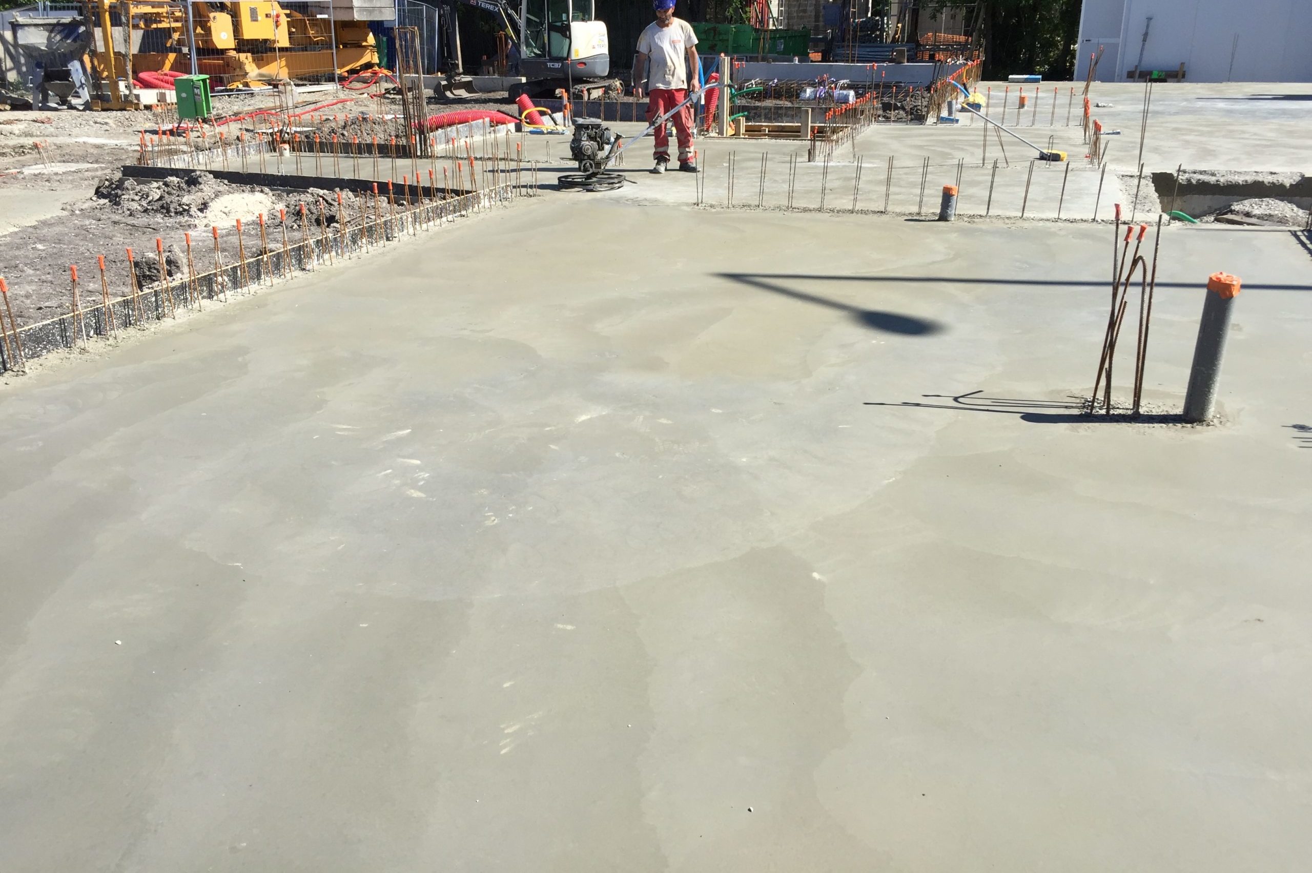 cropped-dalles-beton-scaled-1.jpg